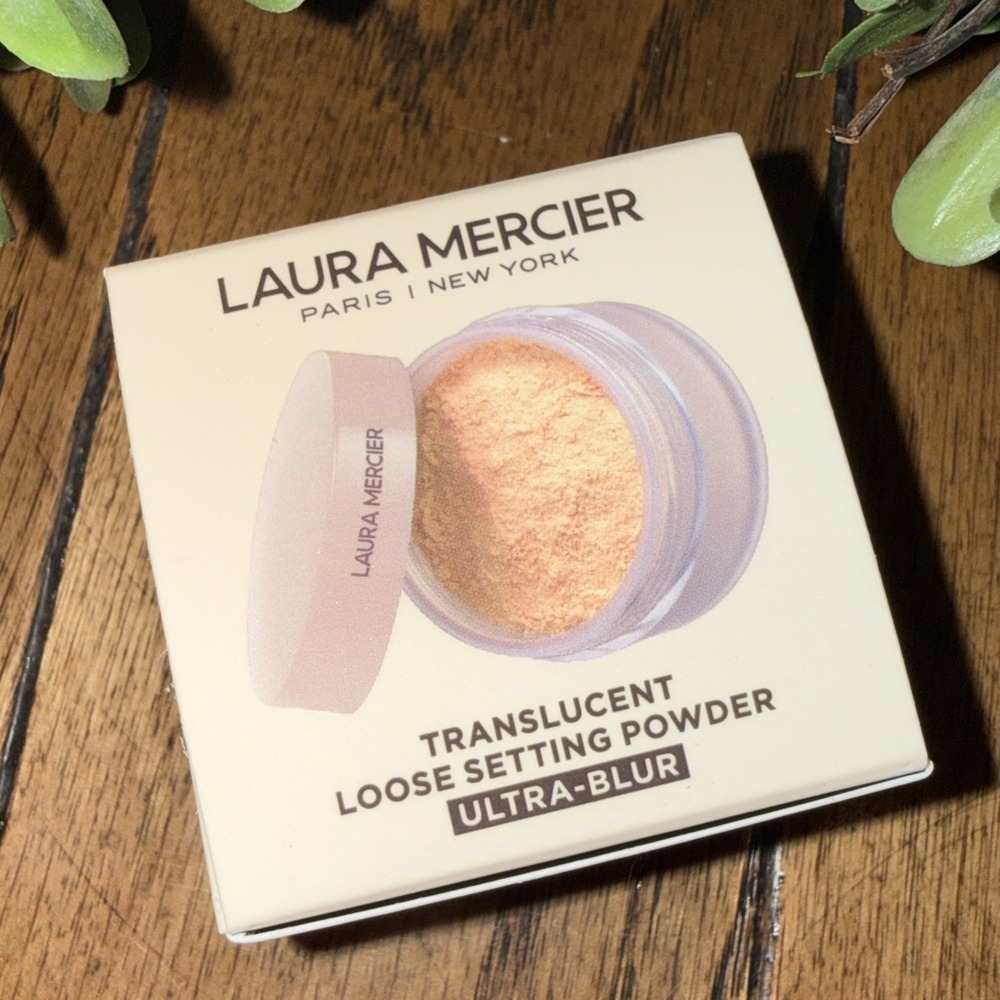 Laura Mercier Translucent Loose Setting Powder Ultra-Blur Honey Travel .21oz